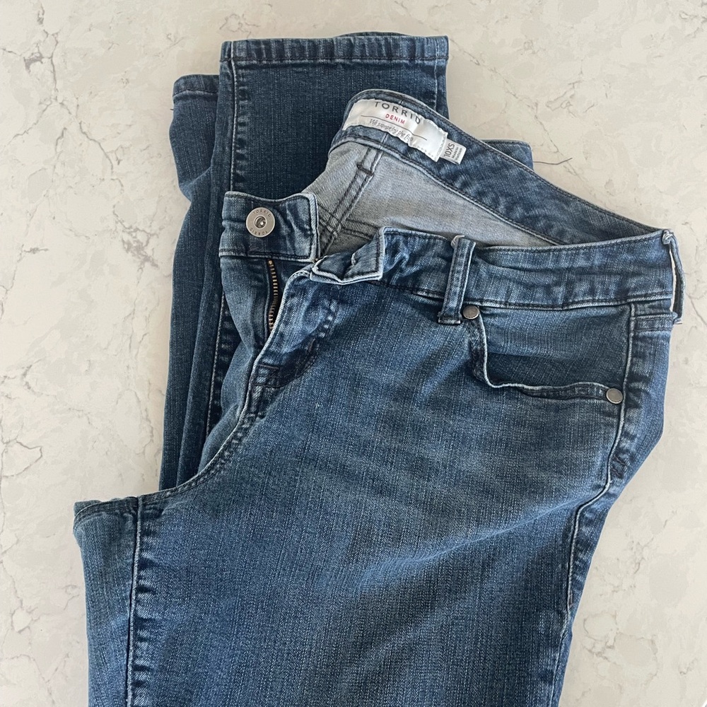 Torrid Dark Blue Skinny Jeans